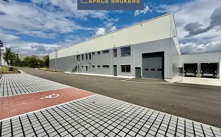 Pronájem skladovacích prostor 2 398 m², Divišov, okres Benešov