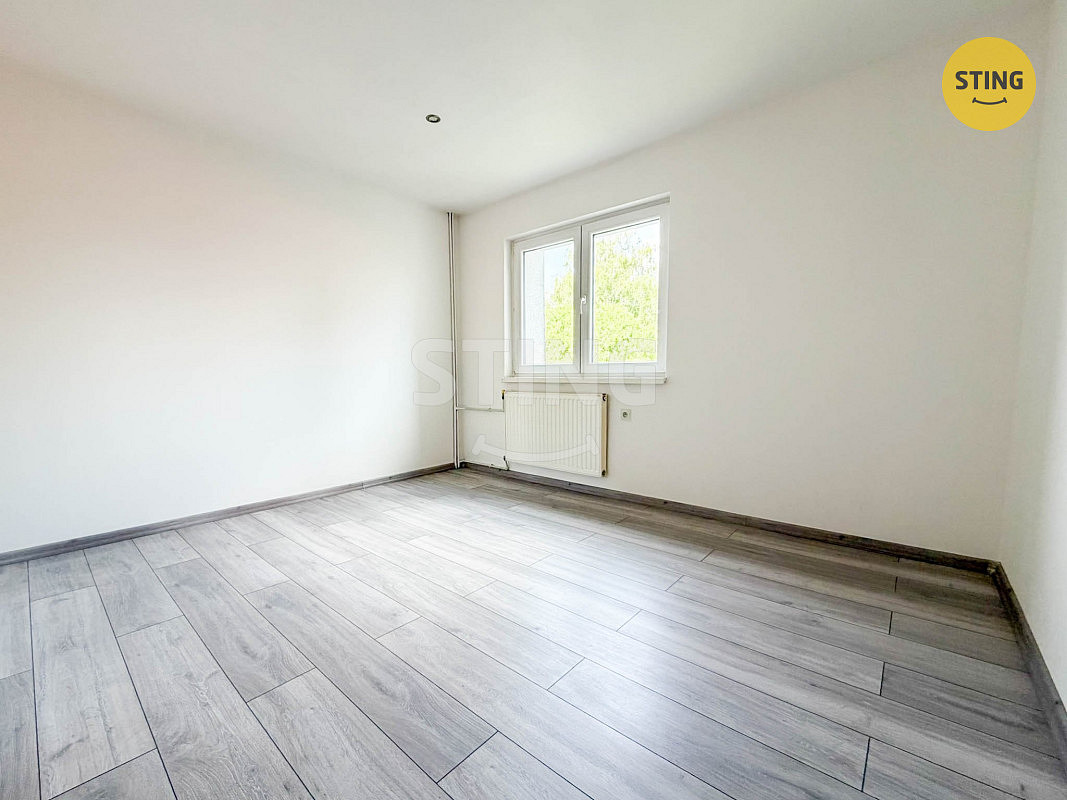 Prodej domu 350 m² s pozemkem 675 m² – fotografie 3