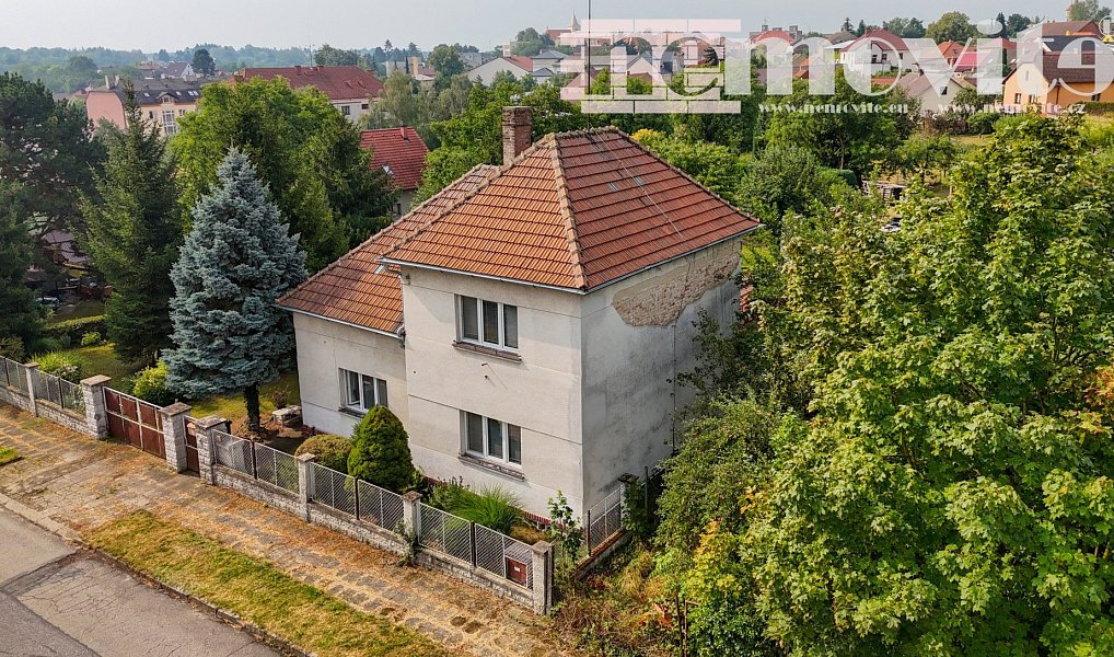 Prodej domu 153 m² s pozemkem 961 m², Týnec nad Labem – náhled fotky 2