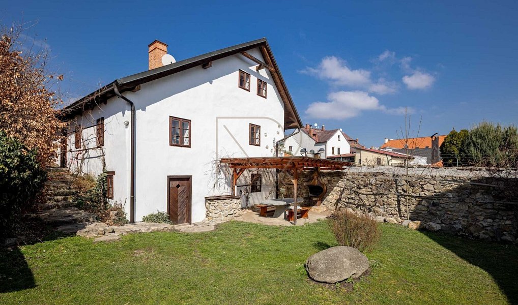 Prodej ubytovacího objektu 250 m², Sedlec-Prčice – náhled fotky 13