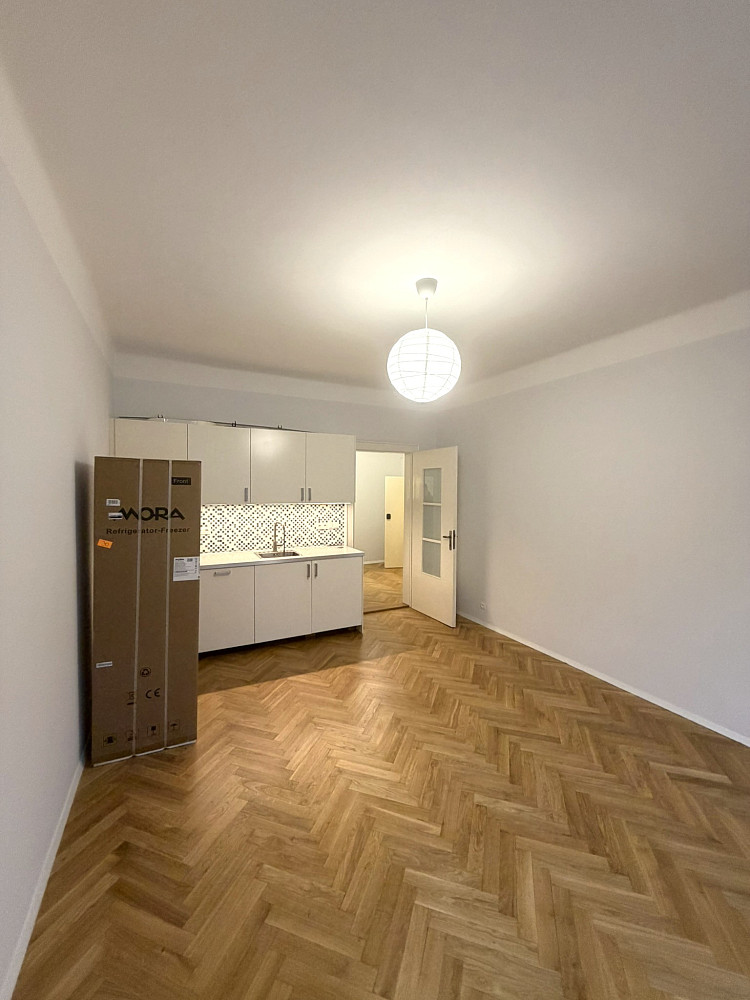 Pronájem bytu 2+kk 54 m² — photo 4
