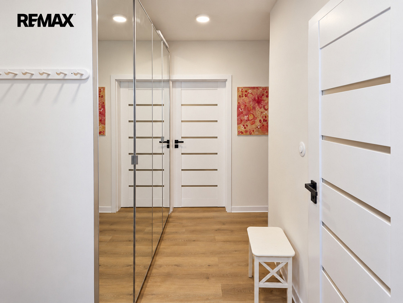 Pronájem bytu 2+1 51 m² – fotografie 2