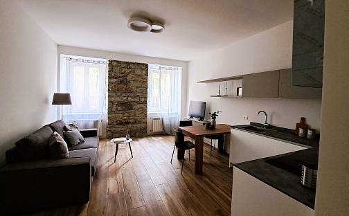 Prodej bytu 1+1 51 m², Via Dei Cunicoli, Terst, Friuli Venezia Giulia, Itálie