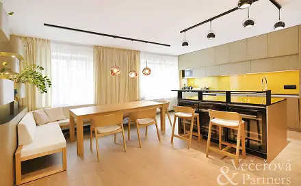 Prodej domu 310 m² s pozemkem 779 m², Za Stodolou, Popovičky, okres Praha-východ