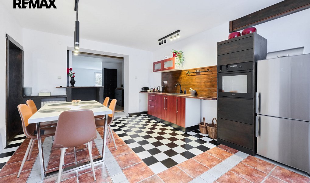 Prodej domu 168 m² s pozemkem 760 m², Hostivice – náhled fotky 7