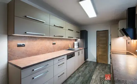 Prodej domu 234 m² s pozemkem 1 062 m², Odrovice, okres Brno-venkov