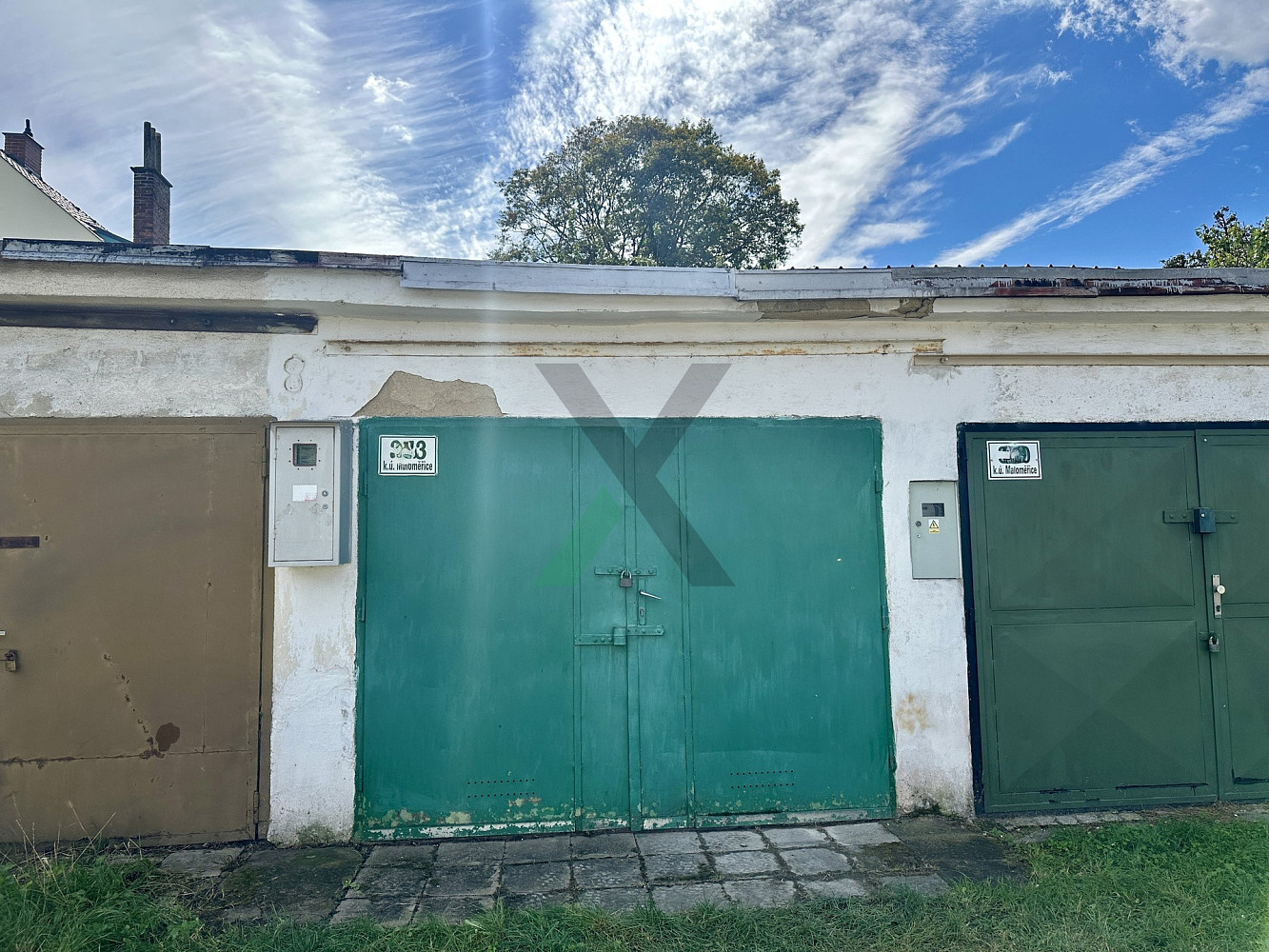 Prodej garáže s elektřinou 18 m2, brno - maloměřice — photo 2