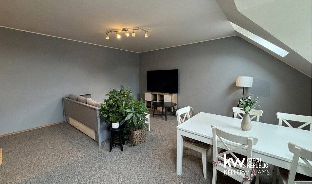 Pronájem bytu 3+kk 106 m², Kladno – náhled fotky 2