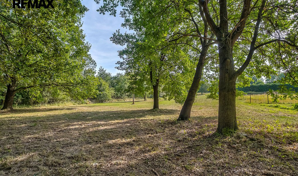 Prodej zahrady 2 143 m², Praha – náhled fotky 26