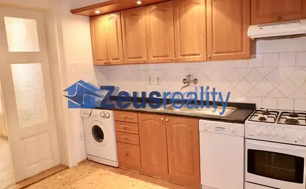 Pronájem bytu 1+1 48 m², Lípová, Praha 2 - Nové Město