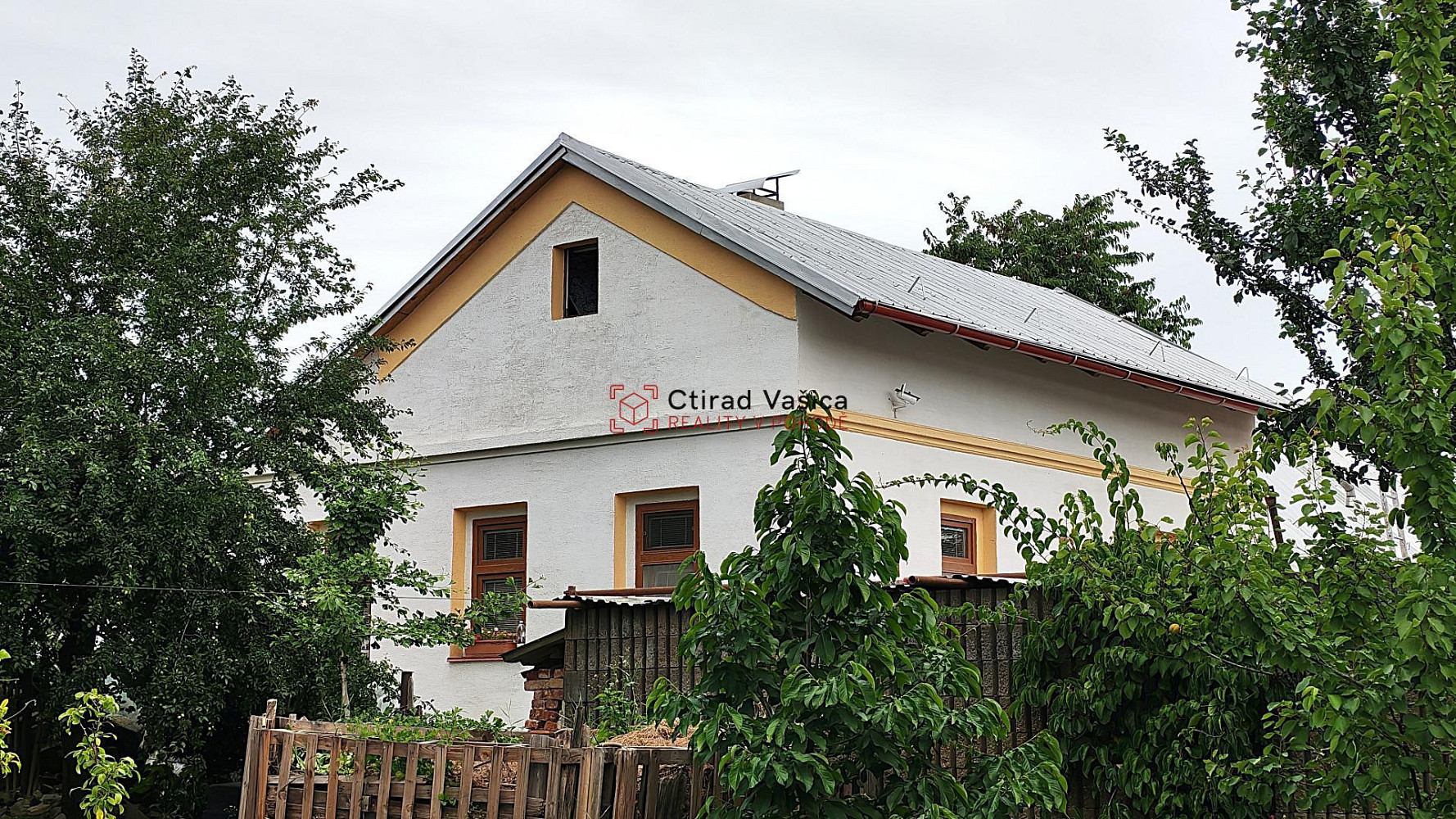 Prodej domu 120 m² s pozemkem 1 183 m²