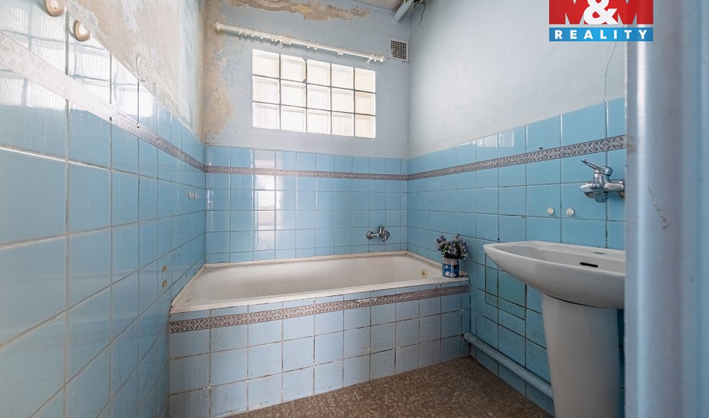 Prodej domu 365 m² s pozemkem 2 873 m², Račetice – náhled fotky 18