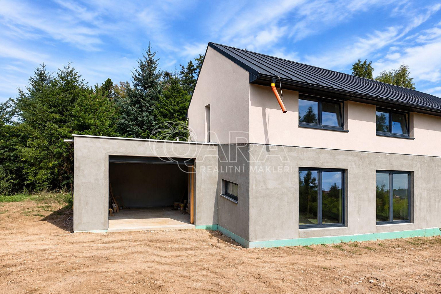 Prodej domu 156 m² s pozemkem 434 m² – fotografie 2