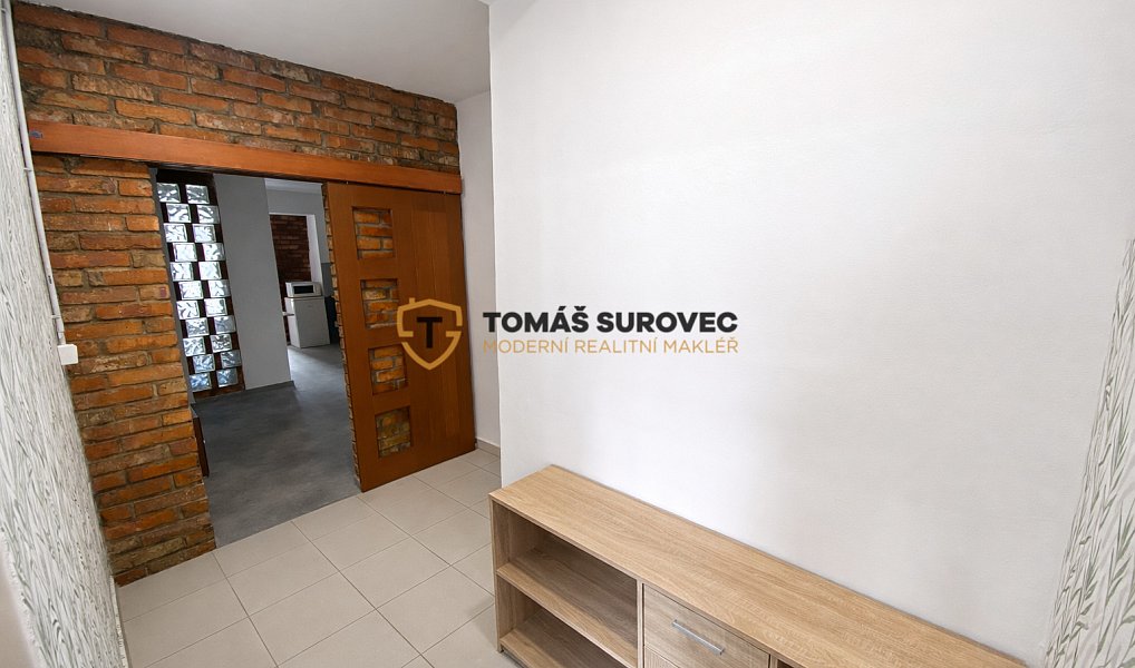 Pronájem kanceláře 64 m², Valašské Klobouky – náhled fotky 7