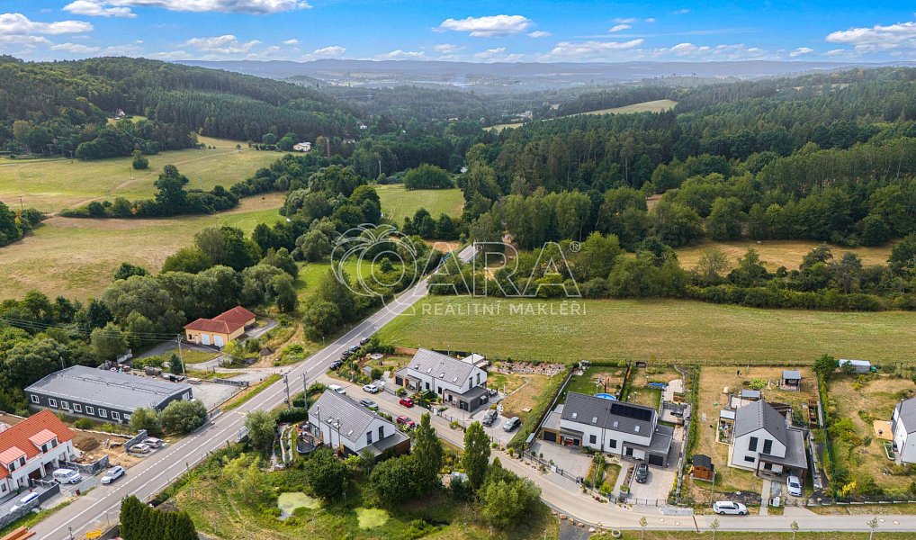 Prodej domu 131 m² s pozemkem 838 m², Kamenice – náhled fotky 33