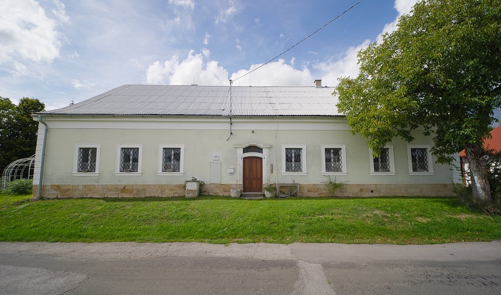 Prodej rodinného domu, 272 m², Jičín, Soběraz