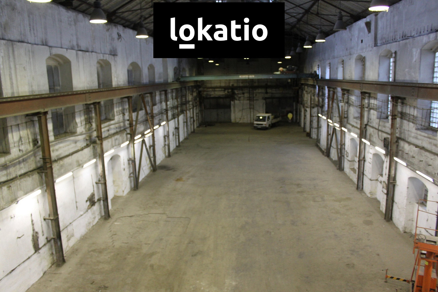 Pronájem skladovacích prostor 410 m²