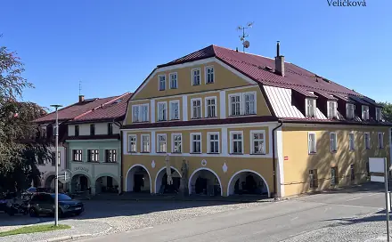 Pronájem bytu 3+kk 84 m²