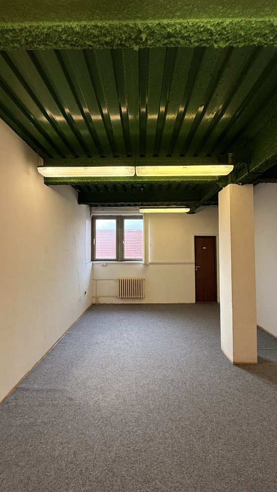 Pronájem kanceláře 127 m²