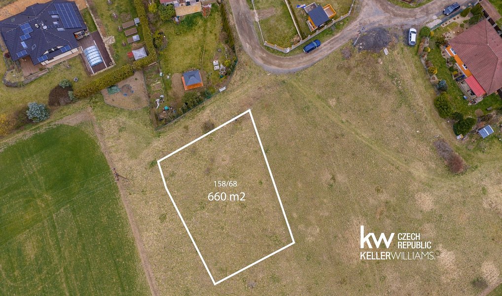 Prodej stavebního pozemku 660 m², Malá Hraštice – náhled fotky 2