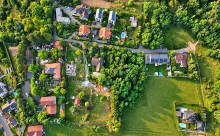 Prodej stavebního pozemku 1 676 m², Praha 5