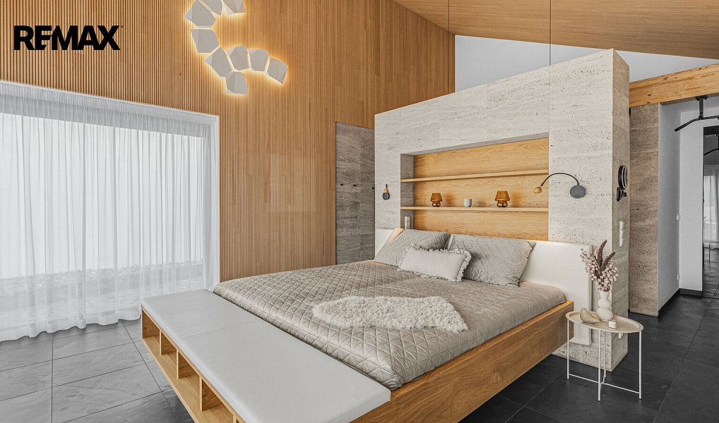 Prodej domu 486 m² s pozemkem 1 876 m², Loučná pod Klínovcem – náhled fotky 9