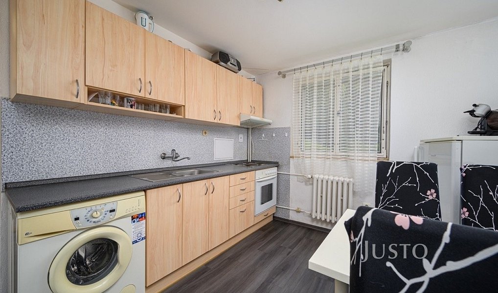 Pronájem bytu 1+1 38 m², Liberec – náhled fotky 2