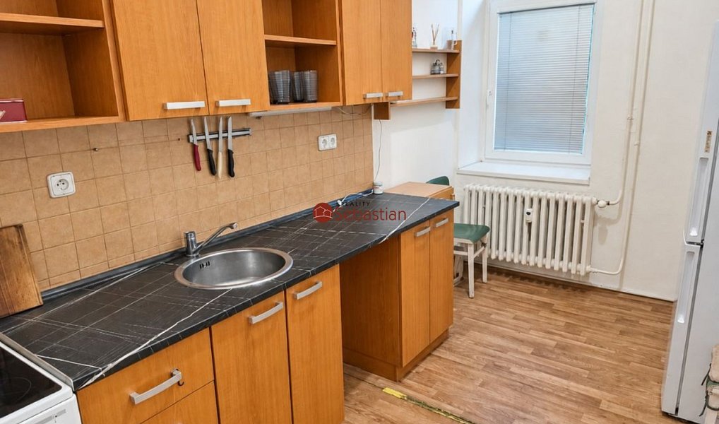 Pronájem bytu 1+1, 60 m², Zelené Předměstí - Pardubice, Pardubice