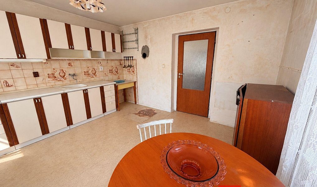 Prodej domu 138 m² s pozemkem 310 m², Ledčice – náhled fotky 8