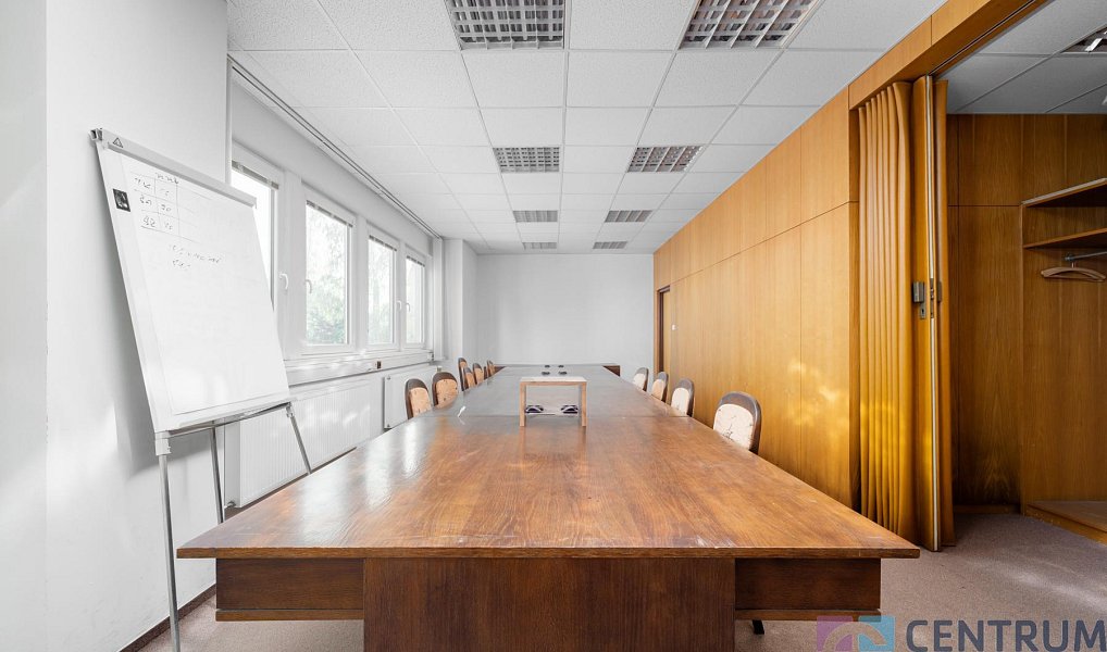 Pronájem kanceláře 1 371 m², Turnov – náhled fotky 9