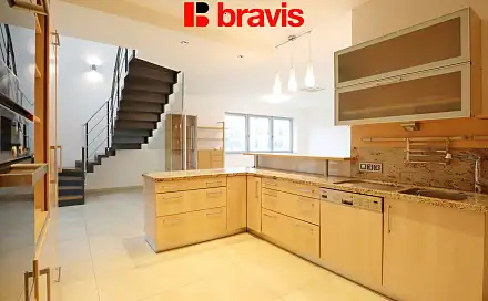 Pronájem bytu 3+kk 194 m²