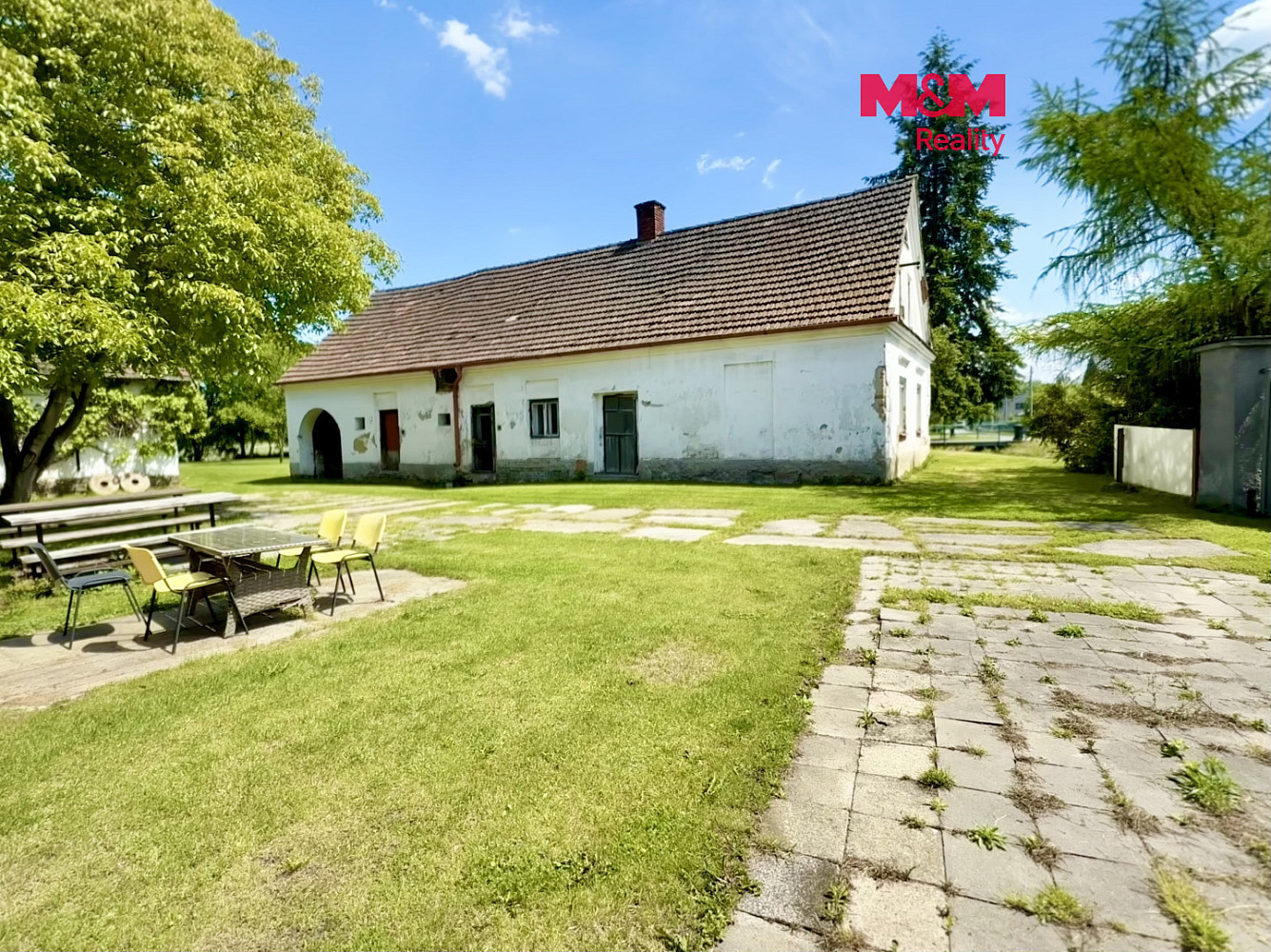 Prodej domu 120 m² s pozemkem 1 401 m²