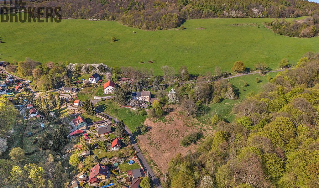 Prodej stavebního pozemku 1 272 m², Chuderov – náhled fotky 18