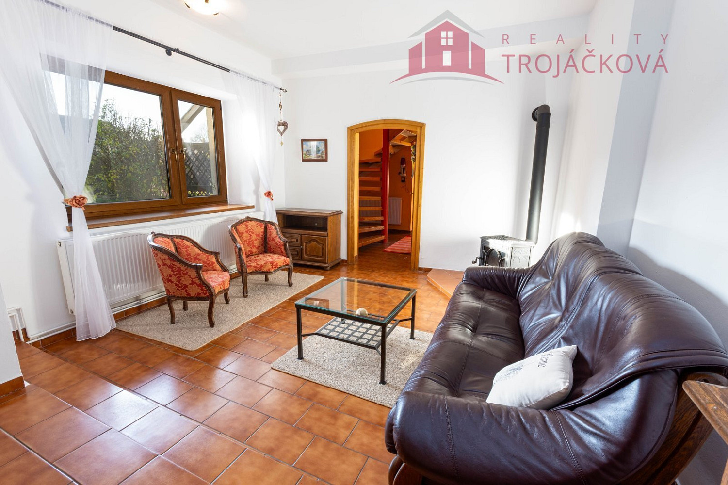 Prodej domu 260 m² s pozemkem 488 m² – fotografie 3