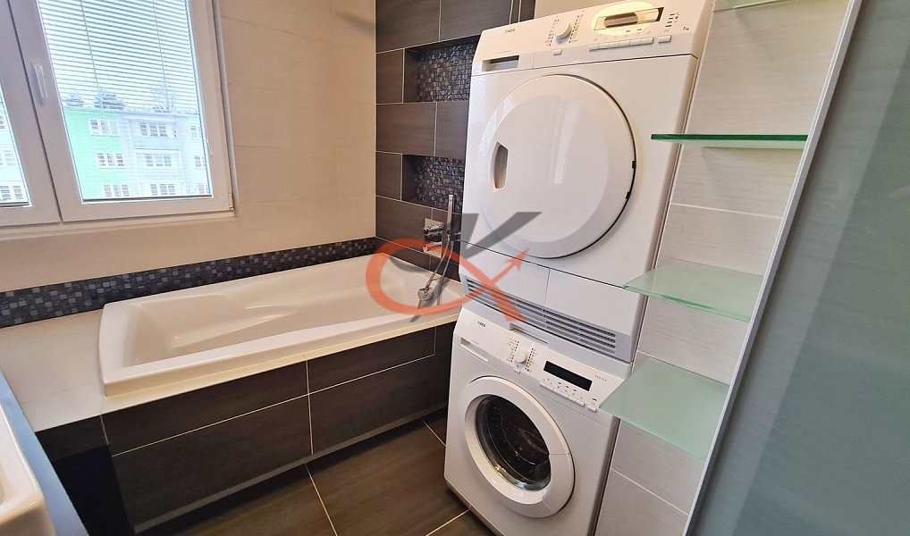 Pronájem bytu 2+1 74 m², Rožnov pod Radhoštěm – náhled fotky 9