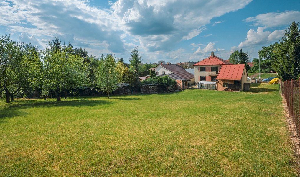 Prodej stavebního pozemku 1 085 m², Úhřetice – náhled fotky 20