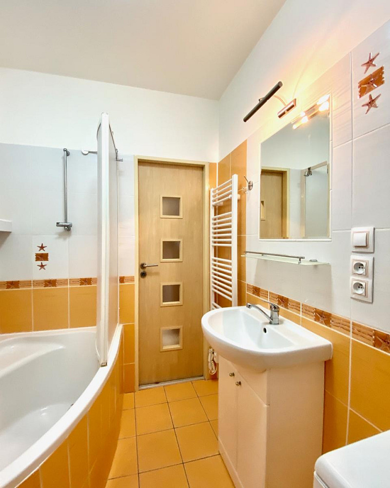 Pronájem bytu 2+kk 40 m² – fotografie 4