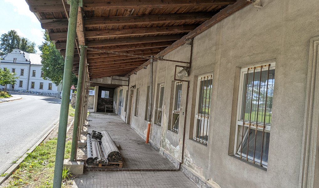 Prodej výrobních prostor 1 100 m², Králíky – náhled fotky 20
