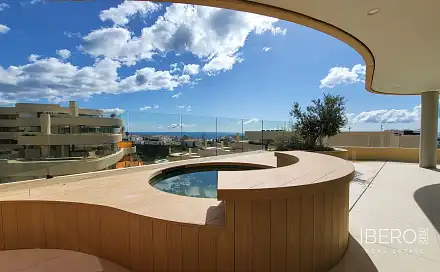 Prodej bytu 4+kk 114 m², Fuengirola, Španělsko