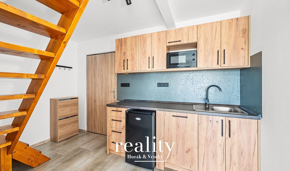 Prodej domu 190 m² s pozemkem 302 m², Jevišovka – náhled fotky 8