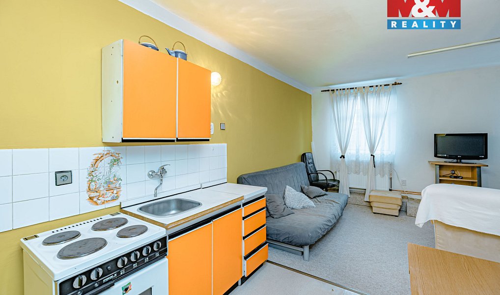 Prodej domu 397 m² s pozemkem 446 m², Broumov – náhled fotky 17