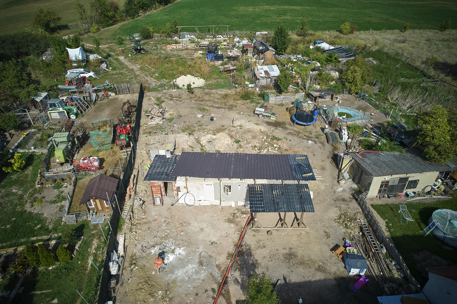 Prodej stavebního pozemku 1 753 m² – fotografie 2
