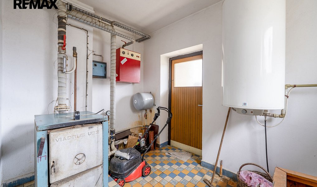 Prodej domu 210 m² s pozemkem 142 m², Vimperk – náhled fotky 30