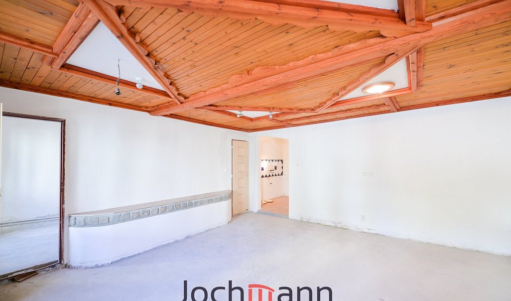 Prodej domu 310 m² s pozemkem 377 m², Benešov nad Černou – náhled fotky 3