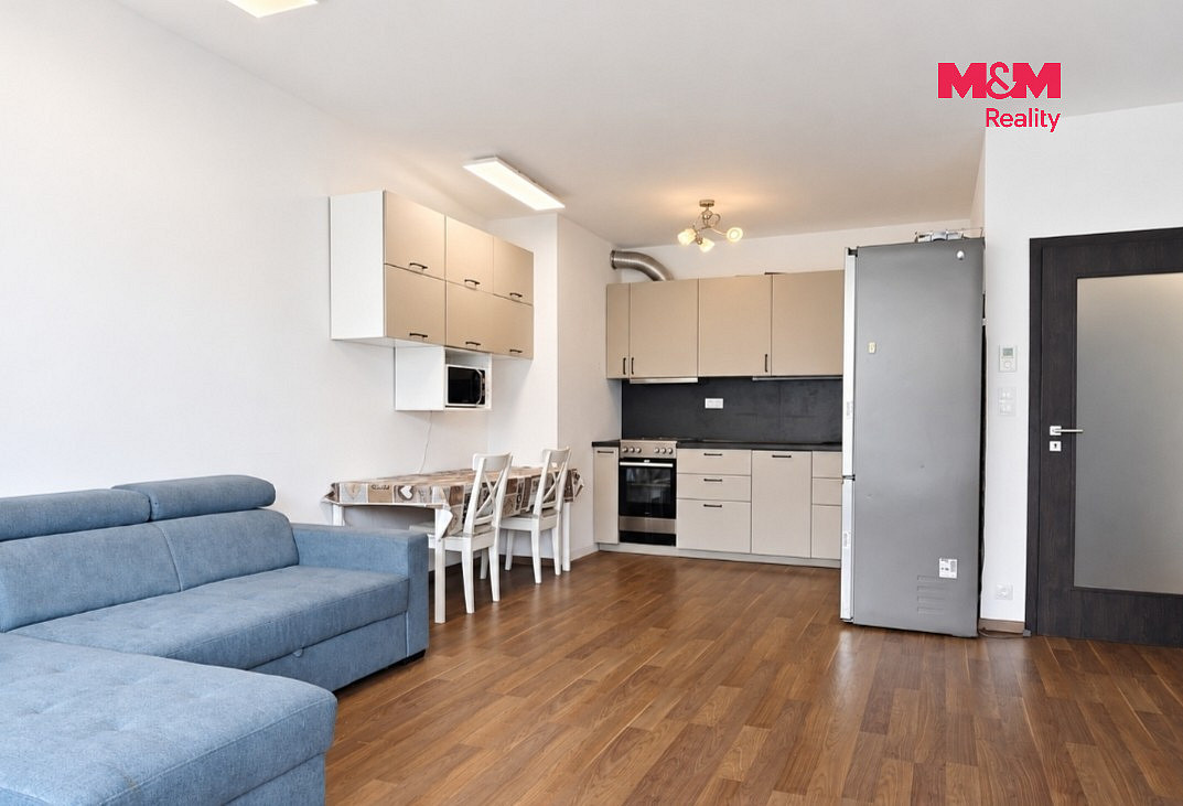 Pronájem bytu 2+kk 57 m² – fotografie 2