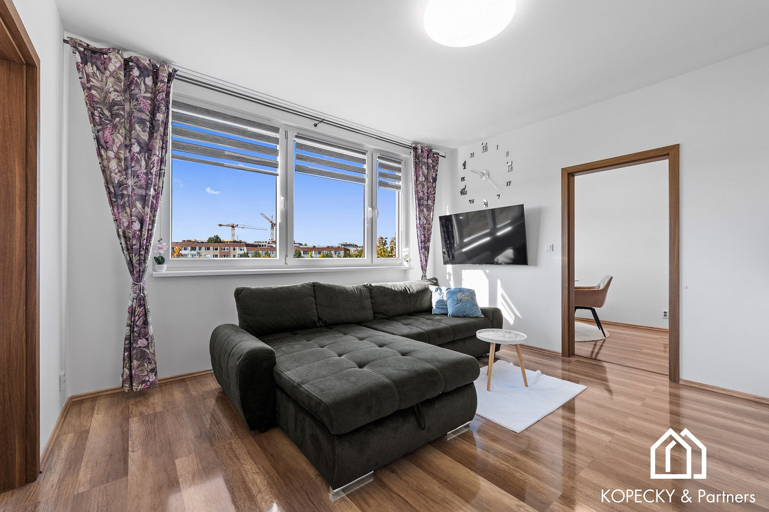 Prodej bytu 2+1 44 m² – fotografie 2
