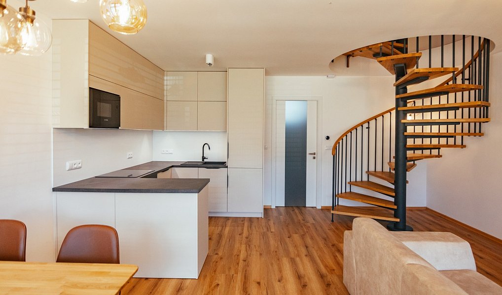 Prodej domu 97 m² s pozemkem 114 m², Hradec Králové – náhled fotky 9