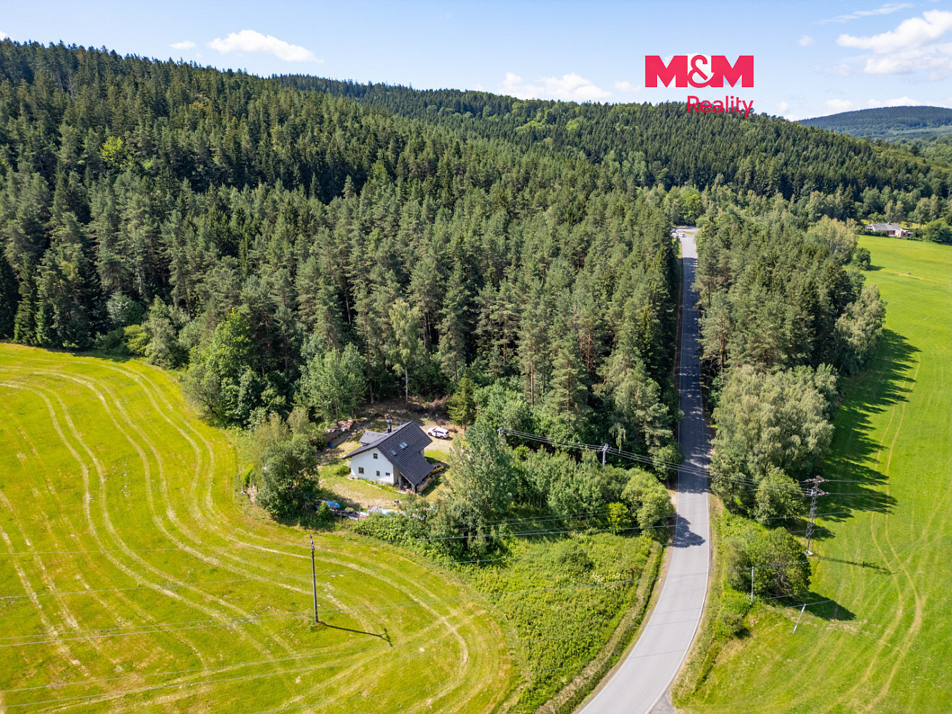 Prodej domu 187 m² s pozemkem 1 270 m²