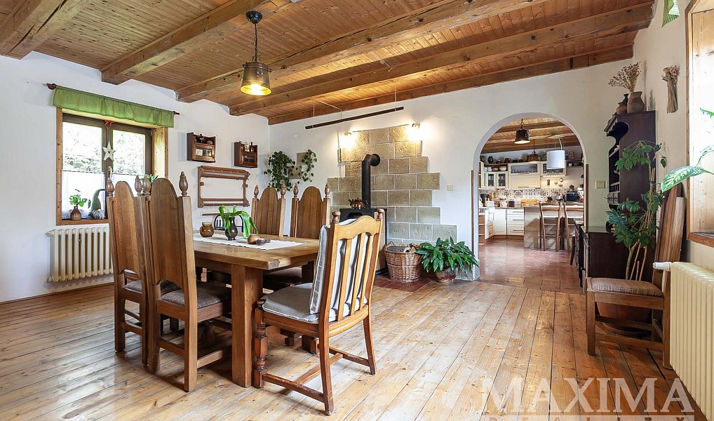 Prodej domu 196 m² s pozemkem 3 460 m², Staré Hrady – náhled fotky 12