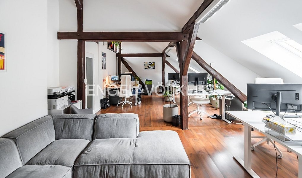 Pronájem kanceláře 93 m², Praha – náhled fotky 2